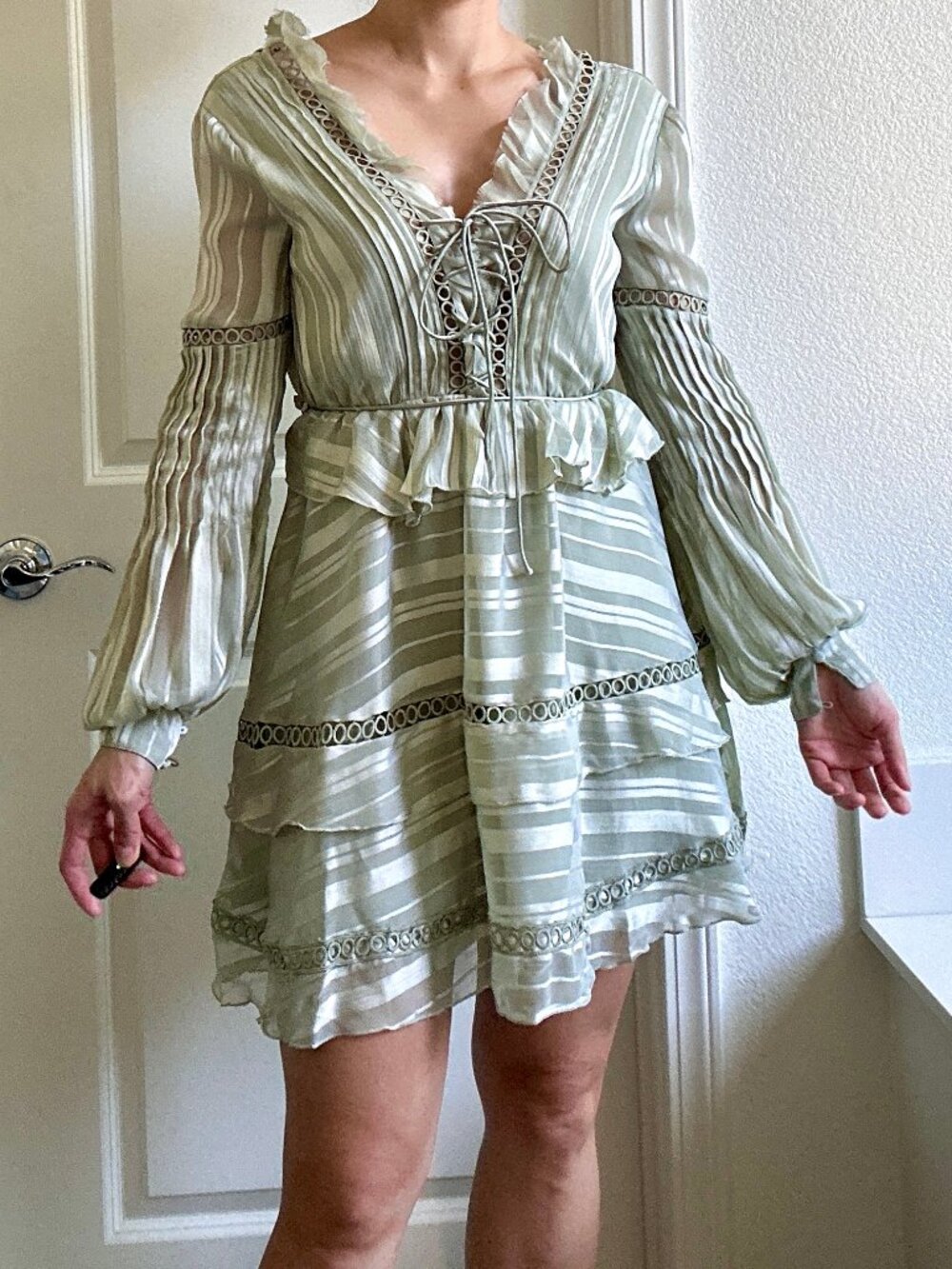 ASOS Boho Ruflle Pleated Long Sleeve Dress size 6/M Mint color
